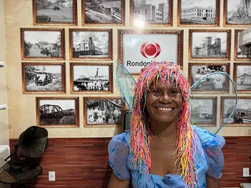 DIREITOS BÁSICOS: Bailarina da praça se posiciona contra a privatização da Caerd