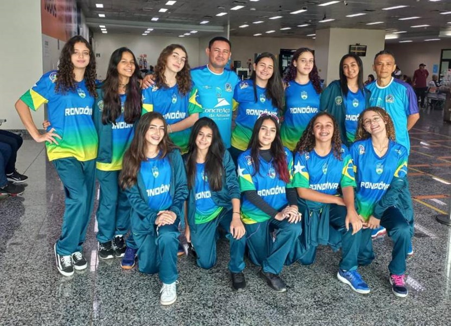 JOGOS:  Escola de Vilhena representa RO no vôlei feminino no Jeb's