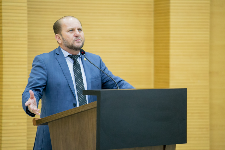 EM RO: Cirone Deiró quer Polícia Civil investigando procedimentos da OLX 