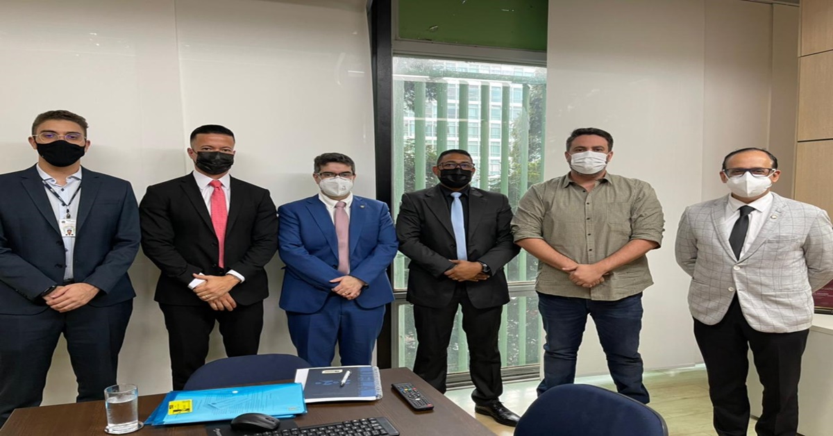 REFORÇO À SAÚDE: Léo Moraes atua para viabilizar antecipação da colação de grau