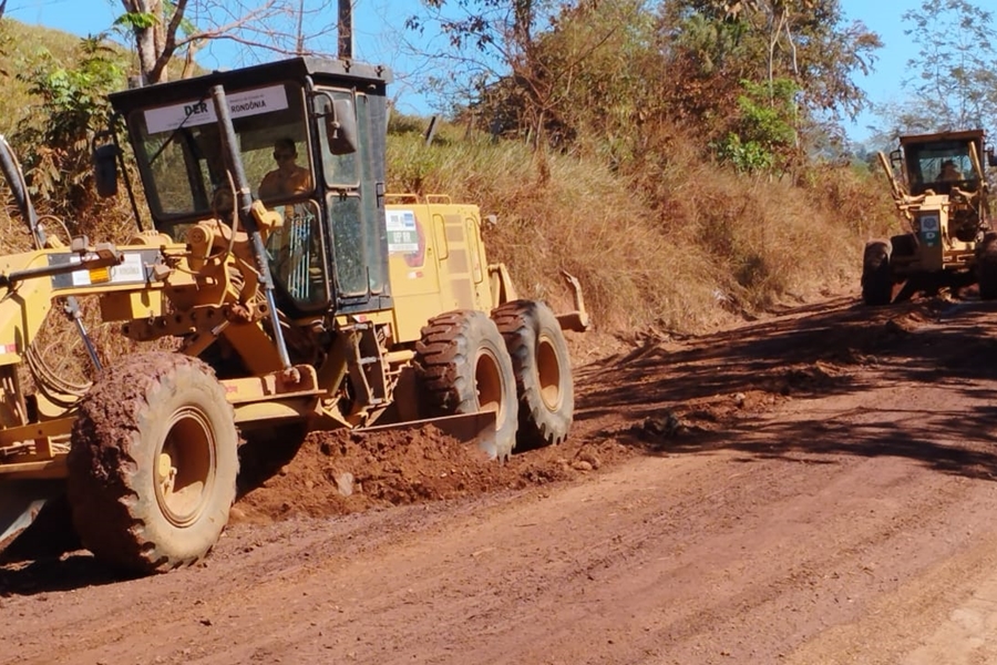 JEAN OLIVEIRA: Manutenção na Linha 47/5 em Alta Floresta é iniciada após indicação do deputado 