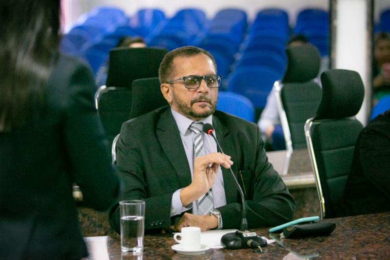 PORTO VELHO: Macário Barros anuncia benefícios para os servidores municipais