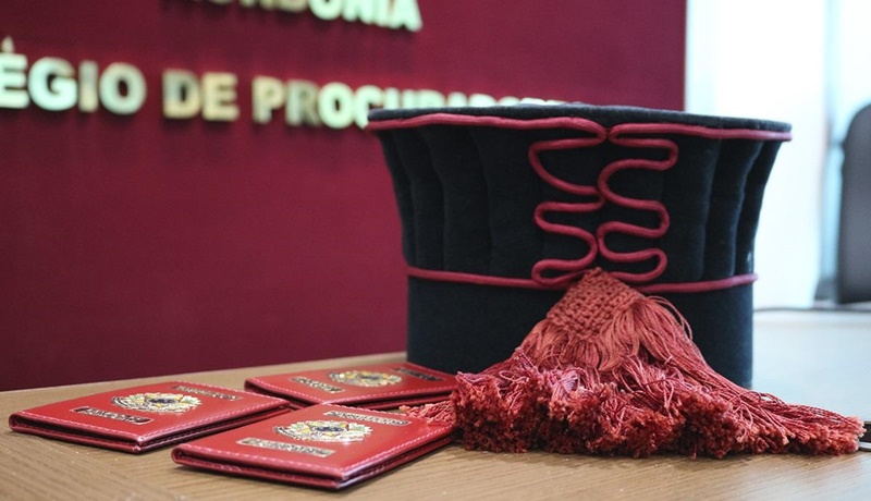 CARGOS: Ministério Público empossa três novos promotores de Justiça