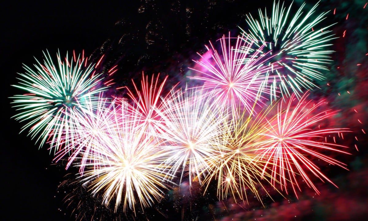 CHEGADA DE 2026: Porto Velho terá show pirotécnico silencioso e multicolorido na virada de ano 