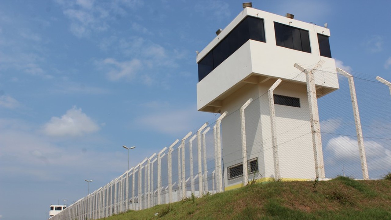 ALERTA NOS PRESÍDIOS: Sobrecarga de trabalho está adoecendo policiais penais em Rondônia