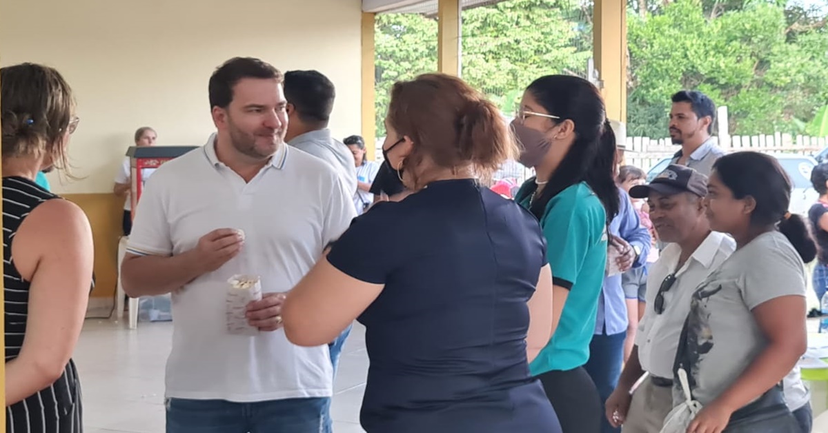 INTERIOR: Alex Redano participa de ação Prefeitura no Bairro em Ariquemes