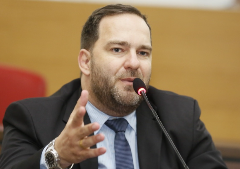 ALEX REDANO: R$ 60 mil para a compra de veículo para a Secretaria de Agricultura de Ariquemes