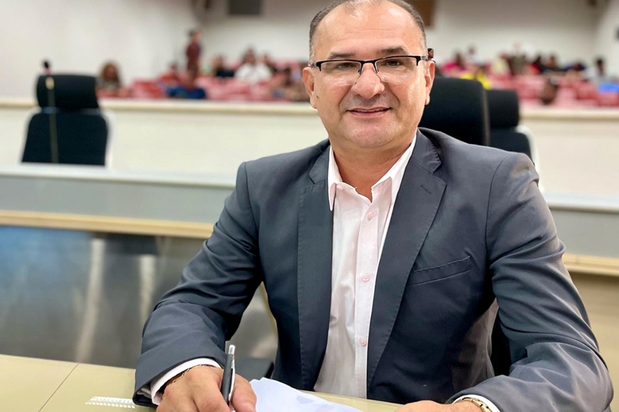 PAULO TICO: Ruas do bairro Socialista recebem melhorias após pedido de vereador