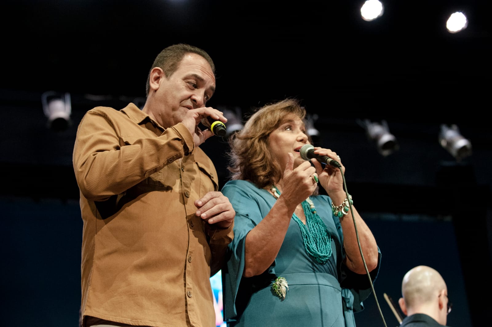 CONCERTOS PELA NATUREZA: Rodoniense Sandro Bacelar e a paraense Jane Duboc se apresentam em Piracicaba,SP