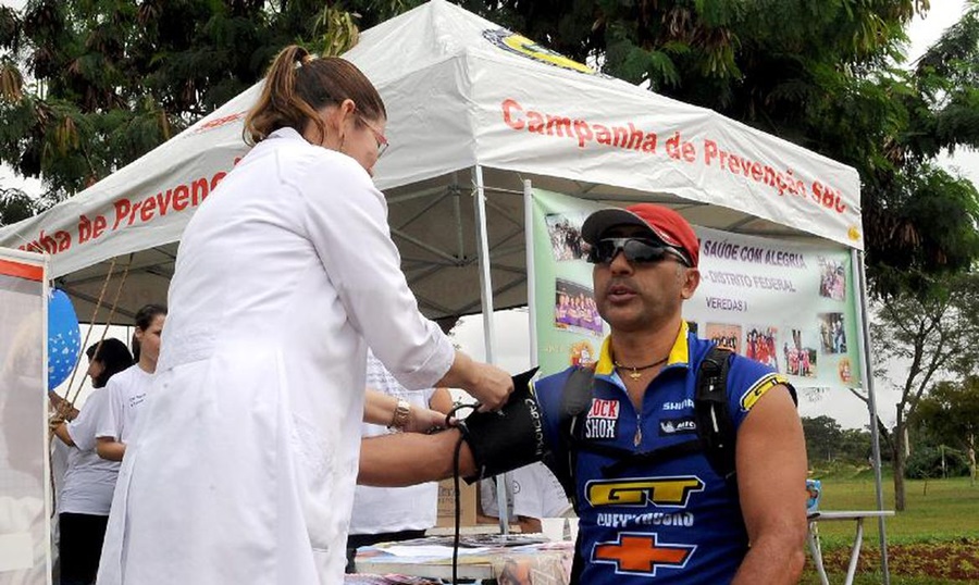 ALERTA: 40% dos brasileiros tem colesterol alto elevando o risco de doenças do coração