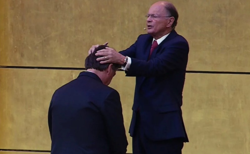 DOAÇÃO: Igreja Universal é condenda a devolver R$ 200 mil por prometer 'lugar no céu'