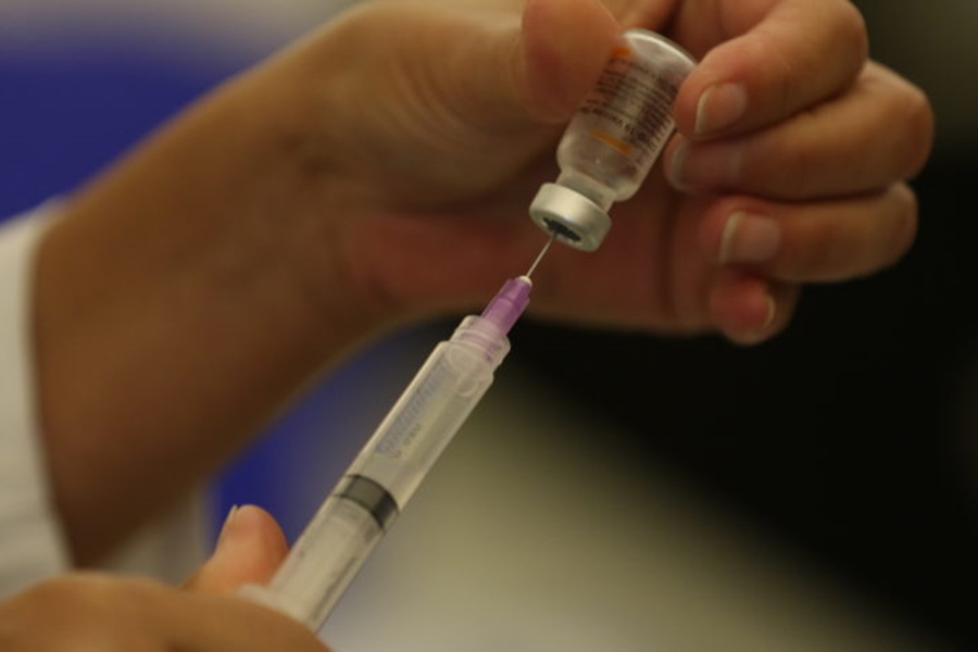 PREVENÇÃO: Vacinação contra dengue vai priorizar faixa etária de 6 a 16 anos