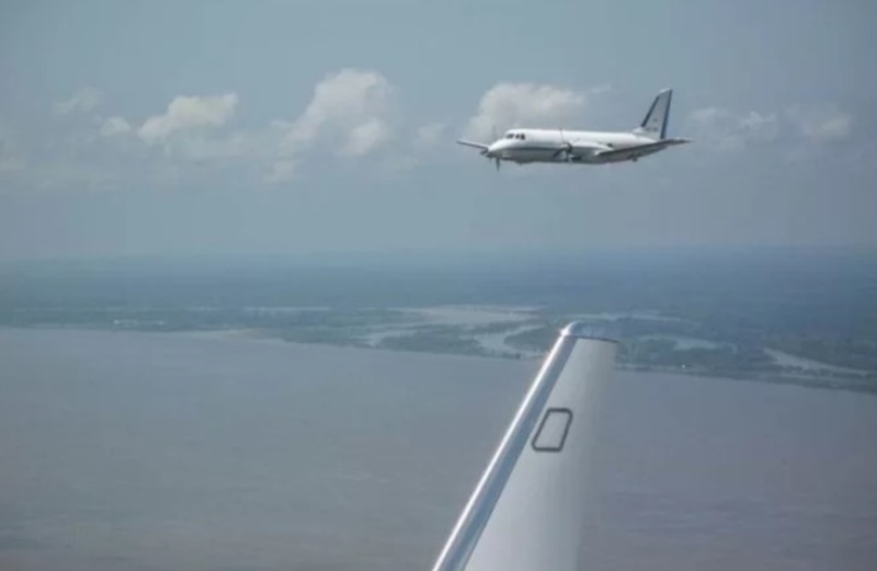 HABILITAÇÃO: Avião decola de Londres e retorna, pois piloto não tinha teste final para voar