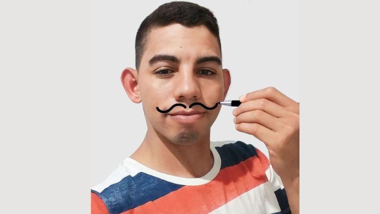 WILLIAM MARCOS: Com bom humor, cartunista 'brinca' com cenas urbanas de Rondônia