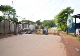 CAI N'ÁGUA: Canal Santa Bárbara segue interditado por risco de desmoronamento