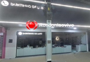 FIZERAM A LIMPA: Loja Sapatinho de Luxo é alvo de ladrões e sofre arrastão