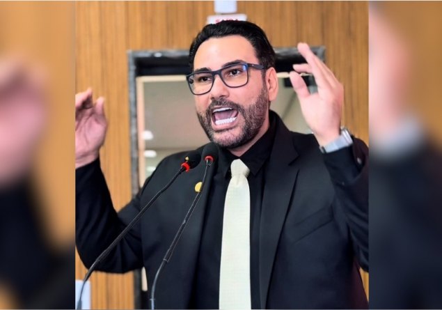 QUEBRA DE DECORO: Vereador é acusado de agredir jornalista na Câmara Municipal