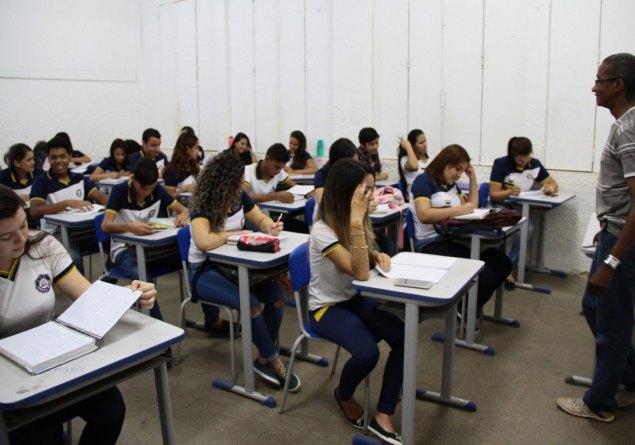 MANOBRA: Governo remaneja milhões da Cultura e Educação para pagar emendas parlamentares