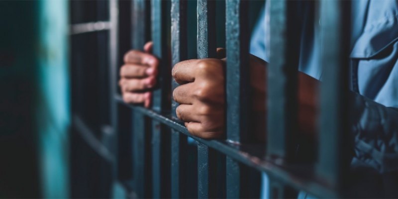 CÚMPLICE: MPRO reverte decisão judicial e comparsa de feminicídio volta a ser preso 