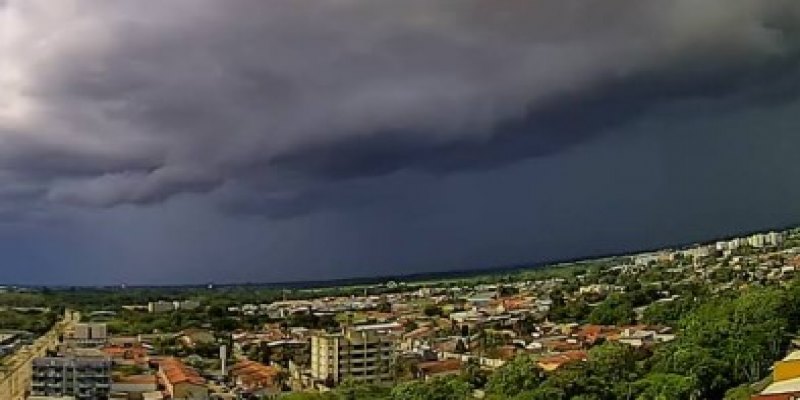 TEMPORAL: Quinta tem alerta de chuva forte em Rondônia