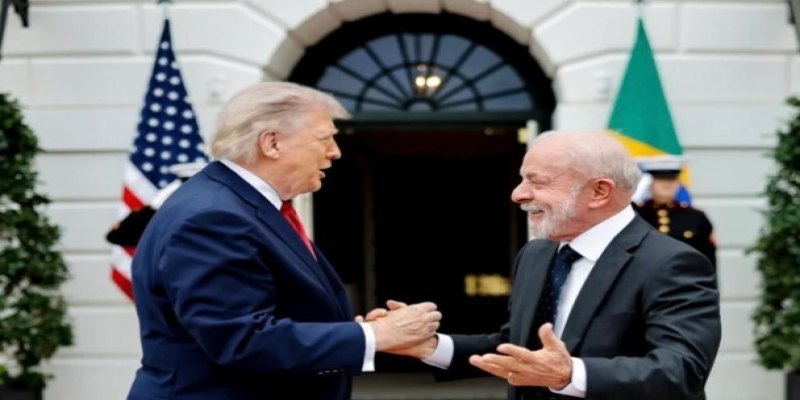 NEGOCIAÇÕES: Lula liga para Trump e busca retomada de acordo sobre tarifas