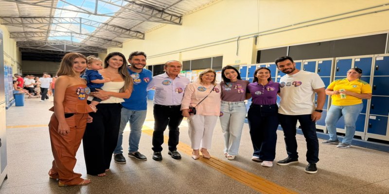 ELEIÇÕES 2026: Mariana Carvalho vota acompanhada da família em Porto Velho
